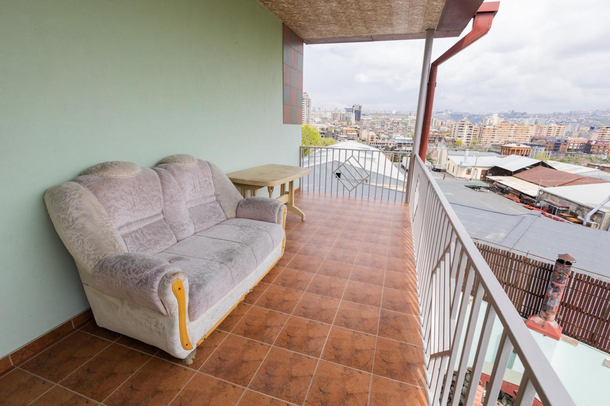 Yan Hotel Erivan Exterior foto