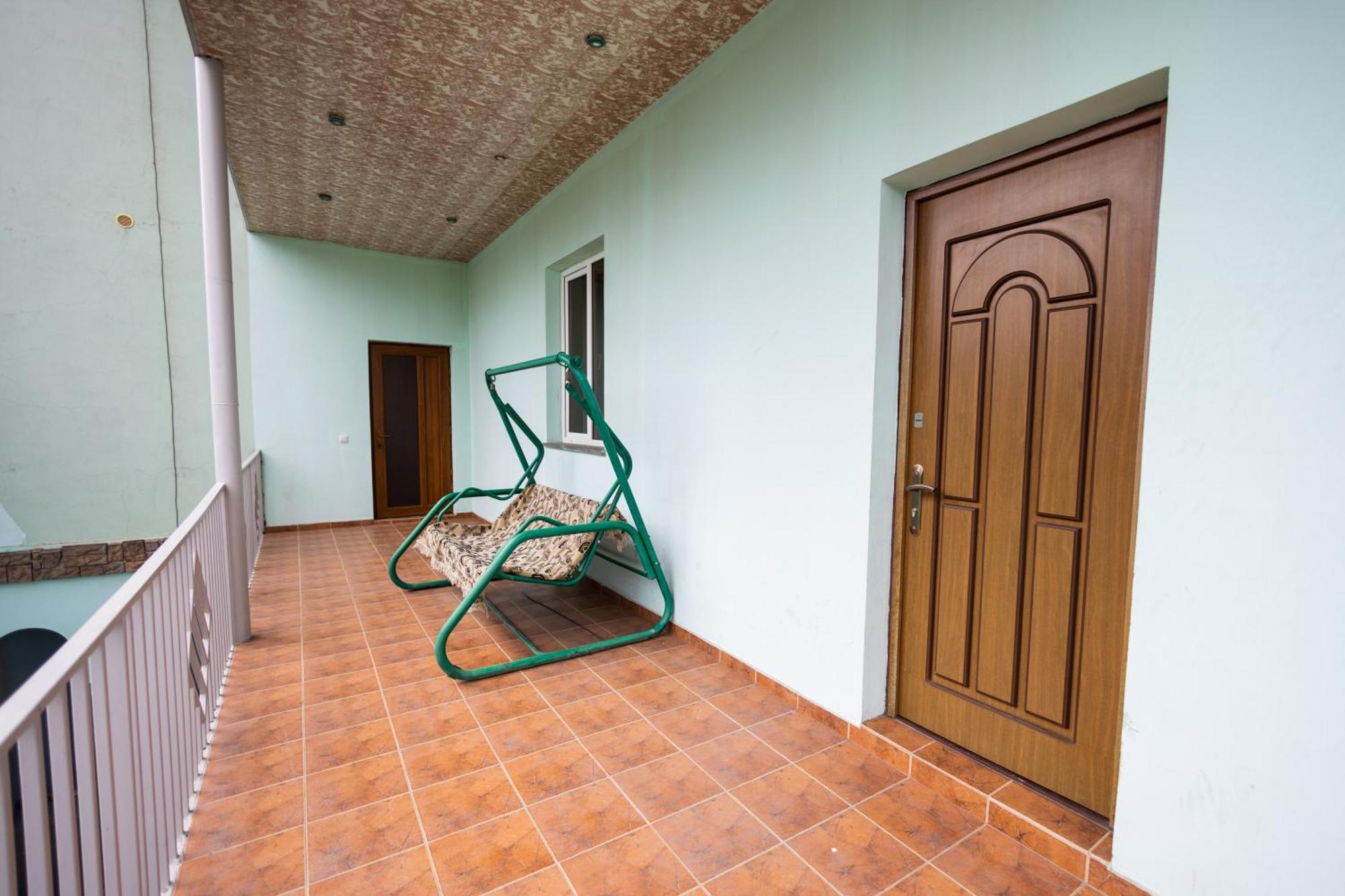 Yan Hotel Erivan Exterior foto